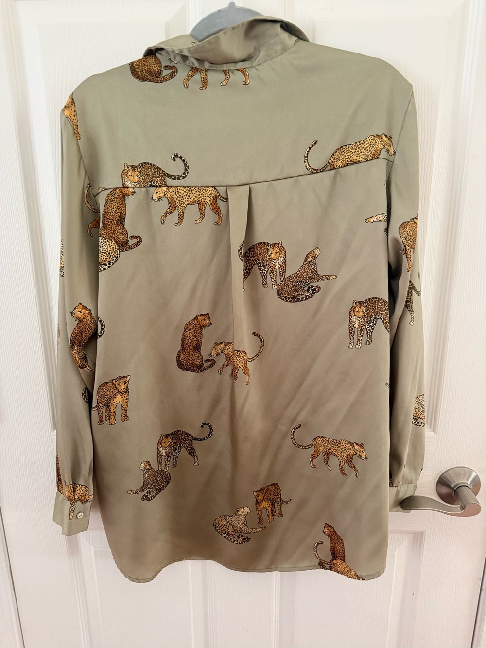 Zara Leopard Cheetah Print Silky Button Down Blouse Size Large - Picture 3 of 5